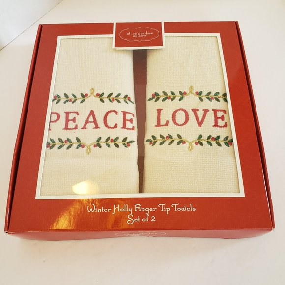 St Nicholas Square Christmas Peace Love Finger Tip Towel Set of 2 New in Box - Picture 2 of 6